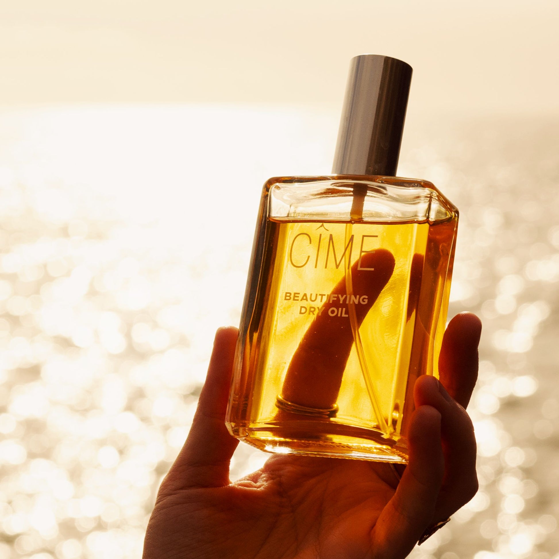 Beautifying dry oil