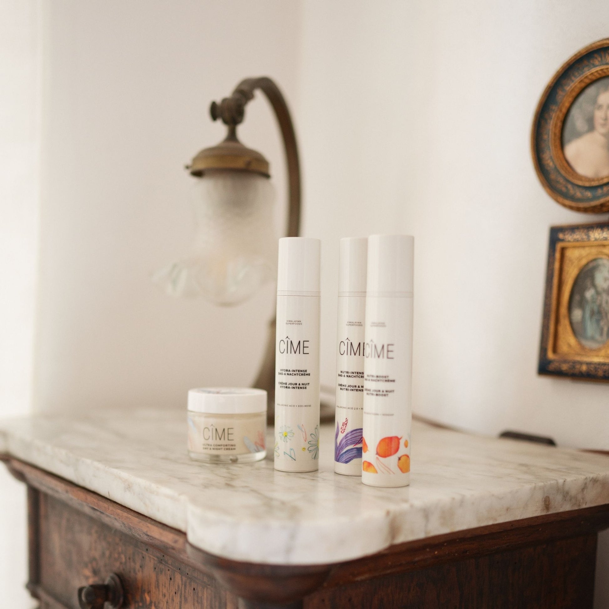 Ultra-comforting day & night cream